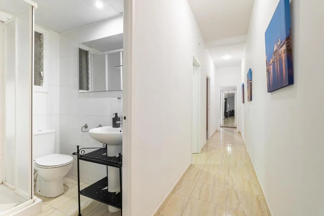 Amazing Apartment In Gran Via Βαρκελώνη 0*,  Ισπανία