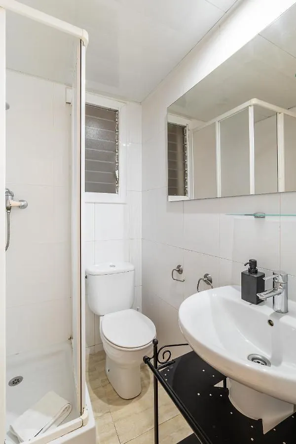 Amazing Apartment In Gran Via Βαρκελώνη